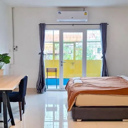 Pinklao Traveler'S House Apartment Bangkok Exterior photo