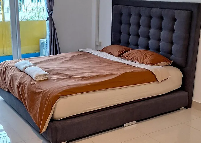 Pinklao Traveler\'S House