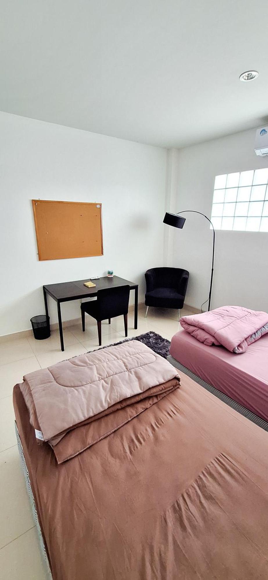 Pinklao Traveler's House 民宿
